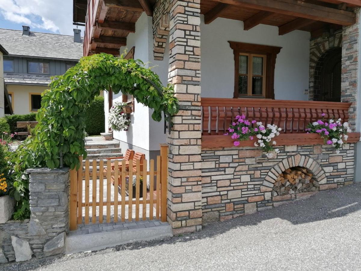 Ferienwohnung Holzer Санкт Михаел им Лунгау Екстериор снимка